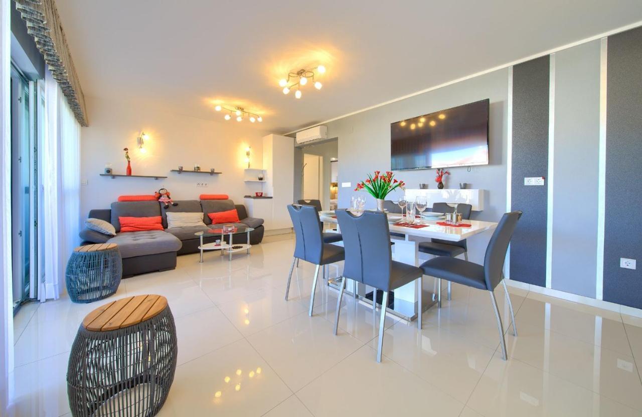 Apartment Crystal Aura Malinska Dış mekan fotoğraf