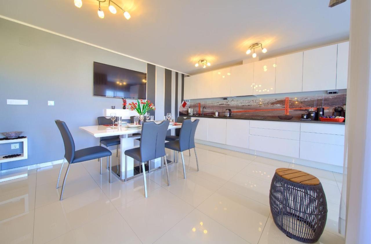 Apartment Crystal Aura Malinska Dış mekan fotoğraf